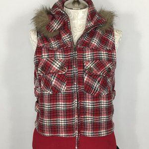 Rouge, Red, Size: M red and black puffy vest with fur on the hood 90% poly 10% w